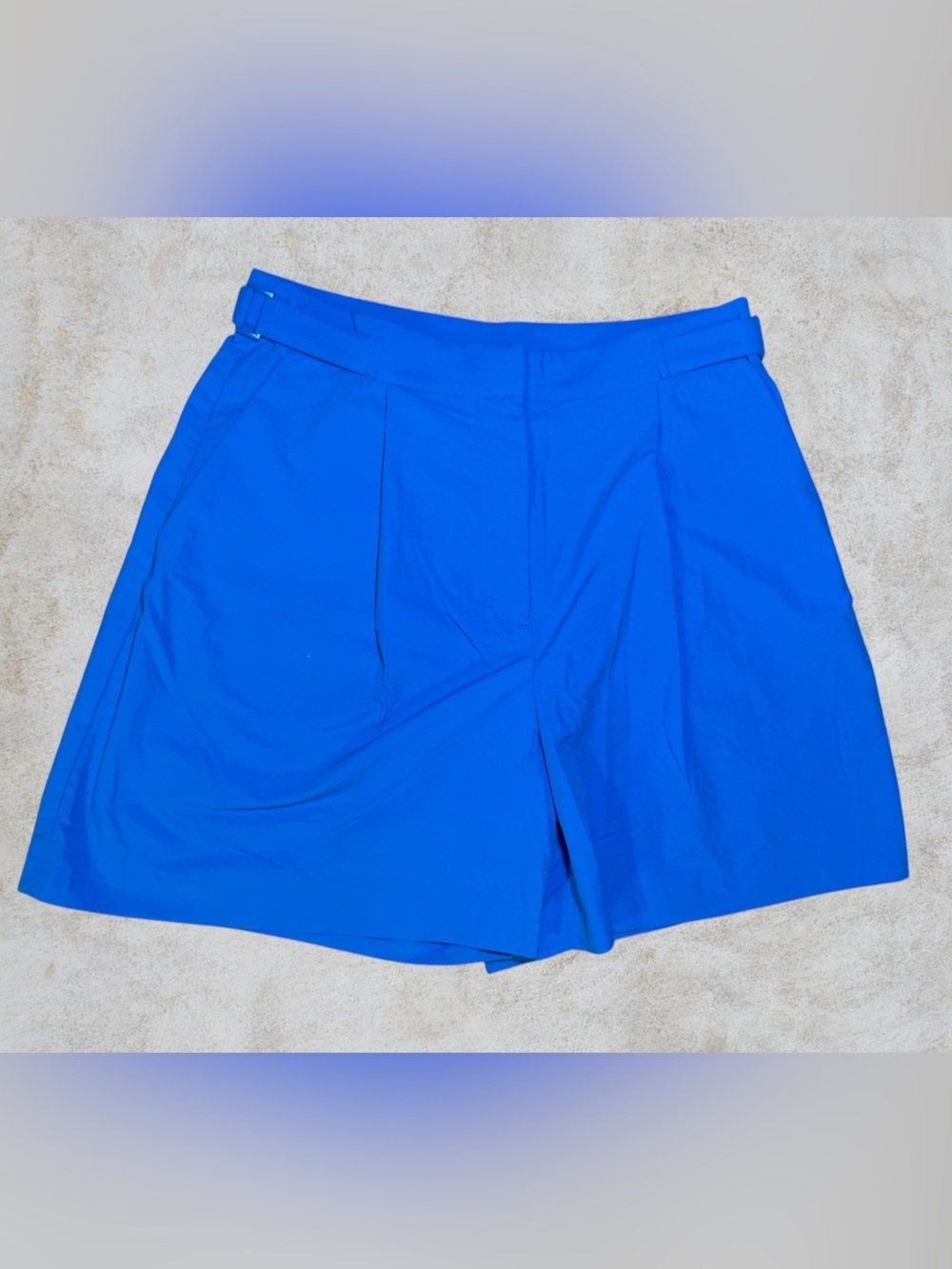 Álora Bright Blue shorts - Picture 2 of 11